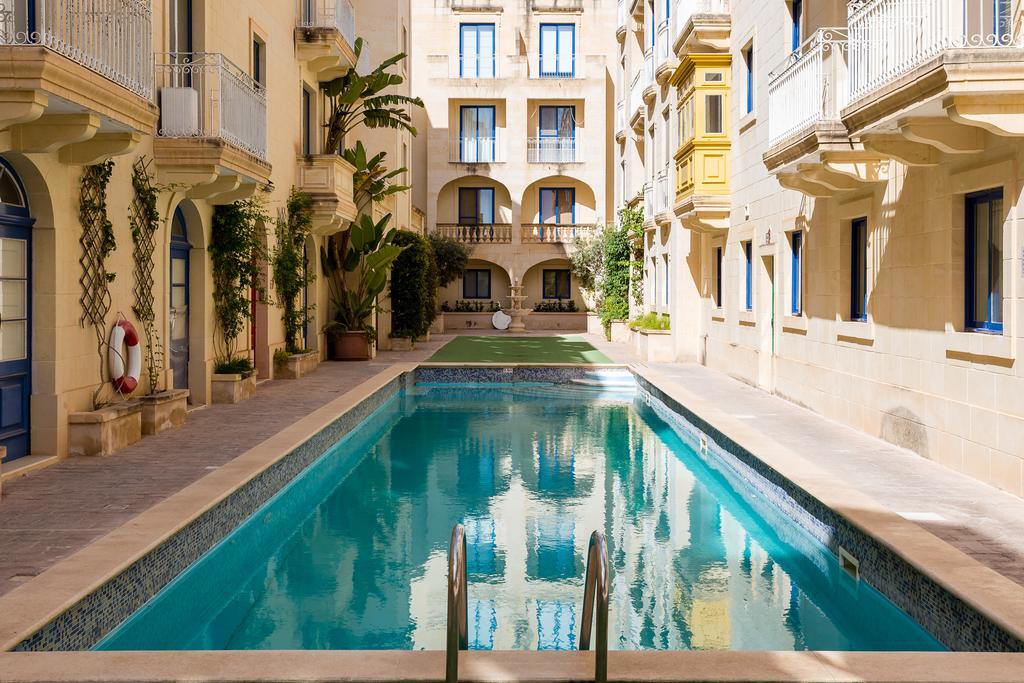 Seaview Luxury Penthouse With Shared Swimming Pool Ghajnsielem Exterior foto