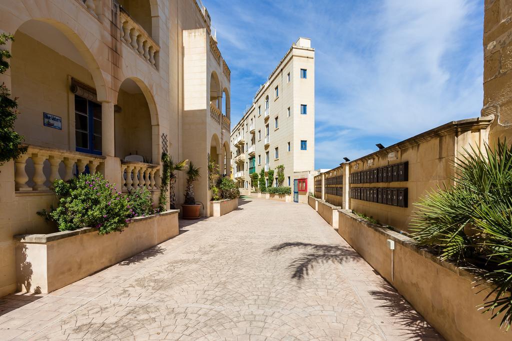 Seaview Luxury Penthouse With Shared Swimming Pool Ghajnsielem Exterior foto